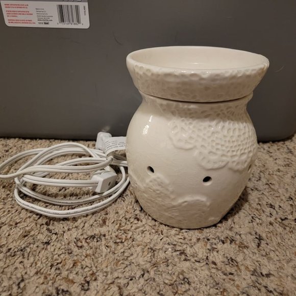 Scentsy Other Scentsy Heirloom Warmer Poshmark
